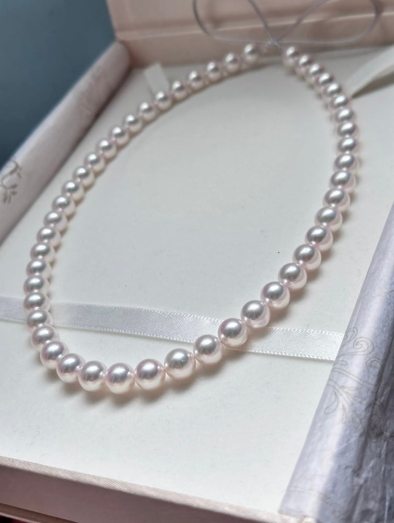 Tommy Pearl Necklace